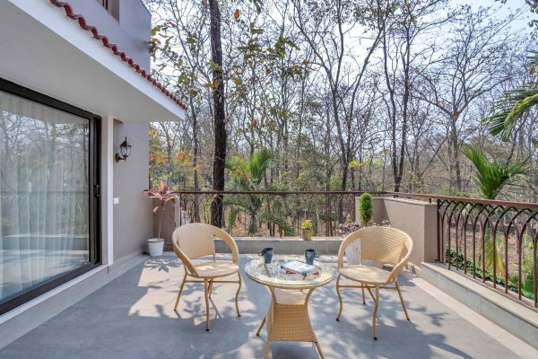 Image Title Goes Here